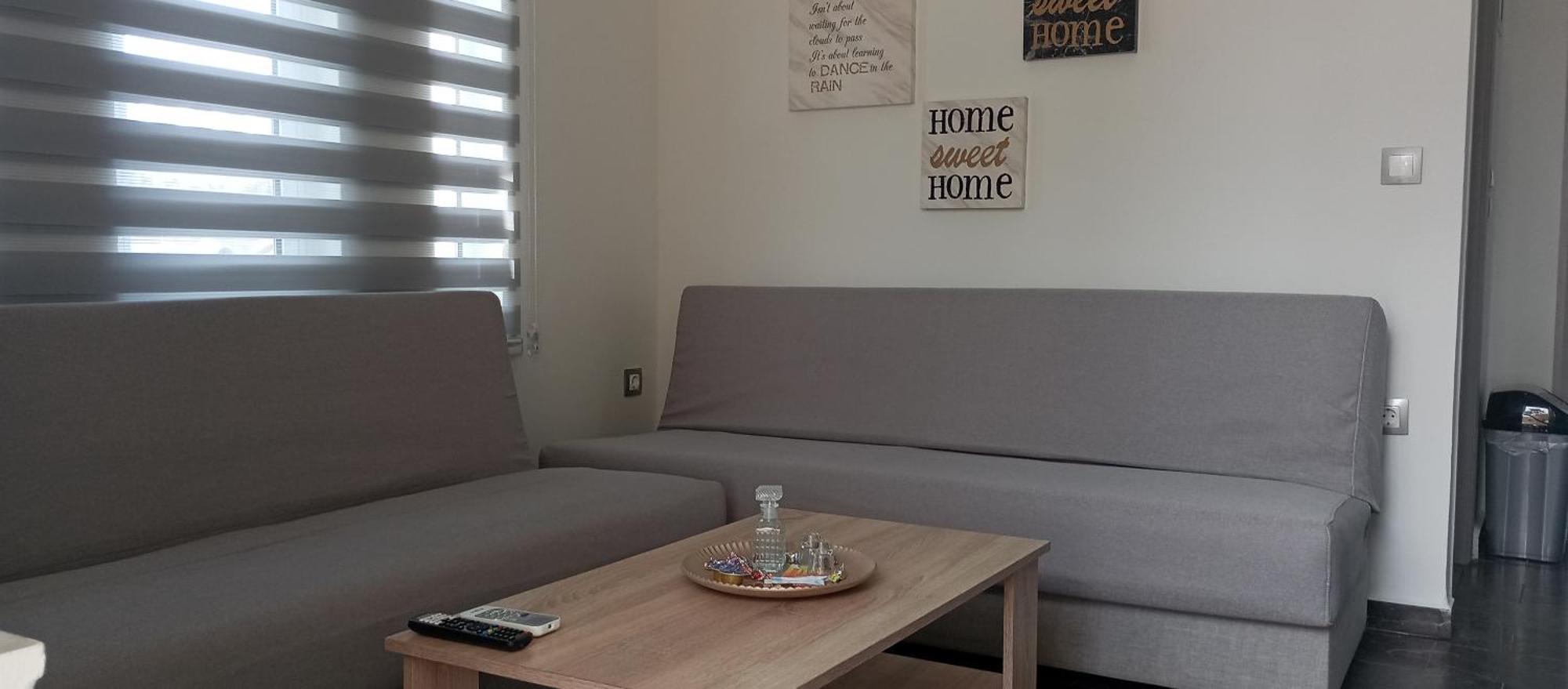 Sunshine Apartments Kato Daratso Luaran gambar